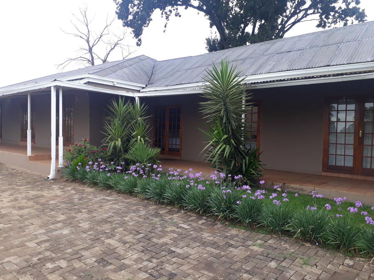 Balfour Lodge Bagian luar foto